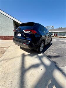 2019 Toyota RAV4 Limited   - Photo 6 - Costa Mesa, CA 92627