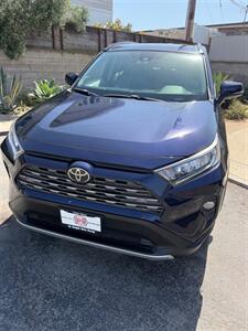 2019 Toyota RAV4 Limited   - Photo 2 - Costa Mesa, CA 92627