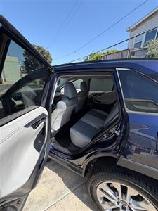 2019 Toyota RAV4 Limited   - Photo 16 - Costa Mesa, CA 92627