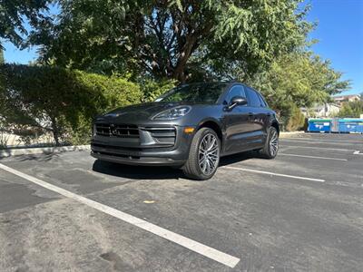 2024 Porsche Macan   - Photo 16 - Costa Mesa, CA 92627