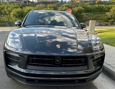 2024 Porsche Macan   - Photo 5 - Costa Mesa, CA 92627