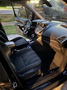 2014 Ford Transit Connect XLT - Photo 9 - Carrollton, GA 30117