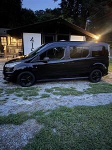2014 Ford Transit Connect XLT - Photo 2 - Carrollton, GA 30117