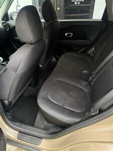 2016 Kia Soul - Photo 8 - Carrollton, GA 30117