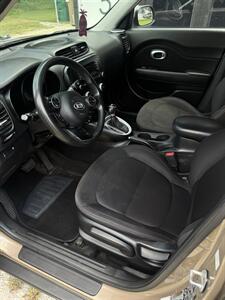 2016 Kia Soul - Photo 7 - Carrollton, GA 30117
