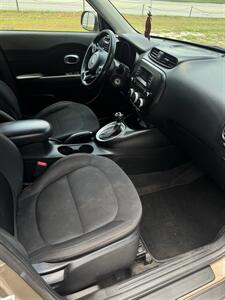 2016 Kia Soul - Photo 11 - Carrollton, GA 30117