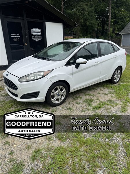 2015 Ford Fiesta SE   - Photo 1 - Carrollton, GA 30117