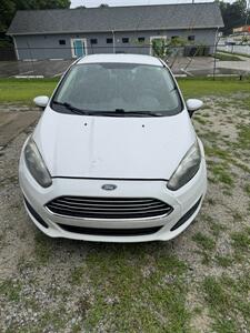 2015 Ford Fiesta SE - Photo 5 - Carrollton, GA 30117