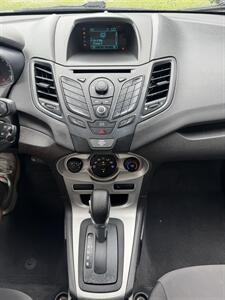 2015 Ford Fiesta SE - Photo 13 - Carrollton, GA 30117