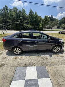 2012 Ford Fiesta SE - Photo 5 - Carrollton, GA 30117