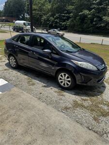 2012 Ford Fiesta SE - Photo 6 - Carrollton, GA 30117