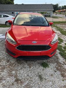 2017 Ford Focus SE - Photo 6 - Carrollton, GA 30117