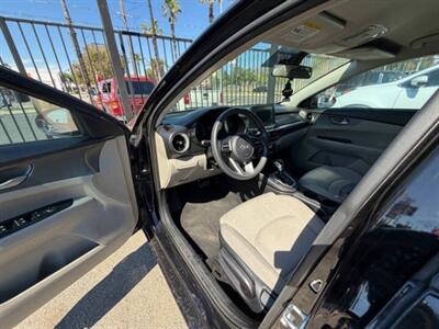 2019 Kia Forte FE   - Photo 6 - San Fernando, CA 91340