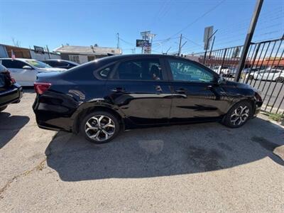 2019 Kia Forte FE   - Photo 4 - San Fernando, CA 91340