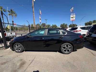 2019 Kia Forte FE   - Photo 2 - San Fernando, CA 91340