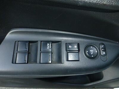 2016 Honda Fit LX   - Photo 29 - San Fernando, CA 91340