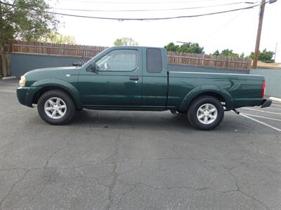 2002 Nissan Frontier Standard - Photo 2 - San Fernando, CA 91340