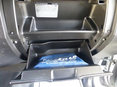 2015 Chevrolet Silverado 3500 Work Truck   - Photo 43 - San Fernando, CA 91340