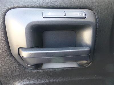 2015 Chevrolet Silverado 3500 Work Truck   - Photo 25 - San Fernando, CA 91340