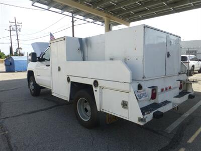 2015 Chevrolet Silverado 3500 Work Truck   - Photo 15 - San Fernando, CA 91340