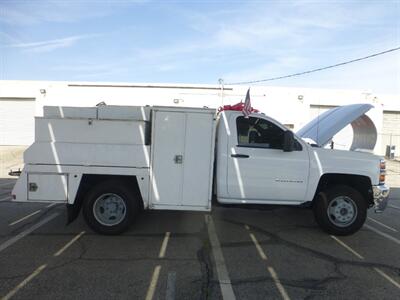 2015 Chevrolet Silverado 3500 Work Truck   - Photo 21 - San Fernando, CA 91340