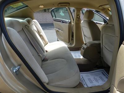 2006 Buick Lucerne CX   - Photo 61 - San Fernando, CA 91340