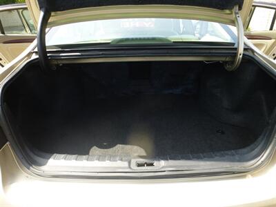 2006 Buick Lucerne CX   - Photo 71 - San Fernando, CA 91340
