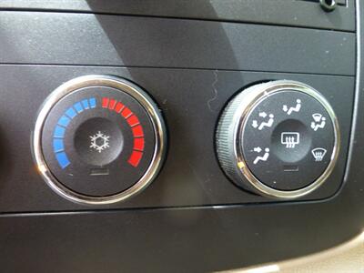 2006 Buick Lucerne CX   - Photo 42 - San Fernando, CA 91340