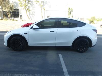 2021 Tesla Model Y Long Range - Photo 2 - San Fernando, CA 91340