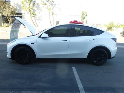 2021 Tesla Model Y Long Range - Photo 15 - San Fernando, CA 91340