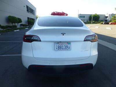 2021 Tesla Model Y Long Range - Photo 20 - San Fernando, CA 91340