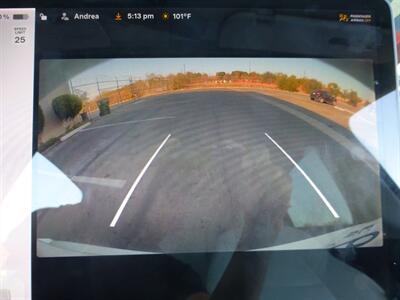 2021 Tesla Model Y Long Range - Photo 10 - San Fernando, CA 91340