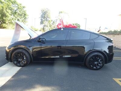 2020 Tesla Model Y Long Range   - Photo 17 - San Fernando, CA 91340