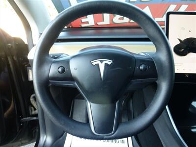 2020 Tesla Model Y Long Range   - Photo 32 - San Fernando, CA 91340