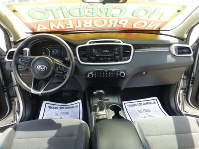 2018 Kia Sorento LX V6   - Photo 9 - San Fernando, CA 91340