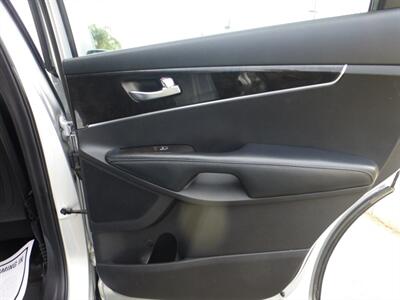 2018 Kia Sorento LX V6   - Photo 61 - San Fernando, CA 91340