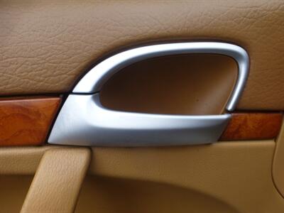 2006 Porsche Cayenne - Photo 26 - San Fernando, CA 91340