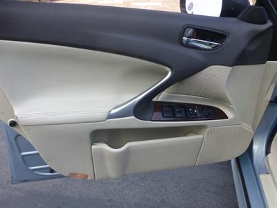 2013 Lexus IS 250 - Photo 29 - San Fernando, CA 91340