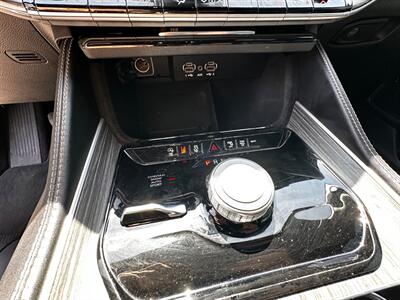 2024 Jeep Wagoneer L Series II   - Photo 38 - Dunnellon, FL 34432