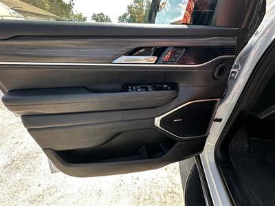 2024 Jeep Wagoneer L Series II   - Photo 31 - Dunnellon, FL 34432