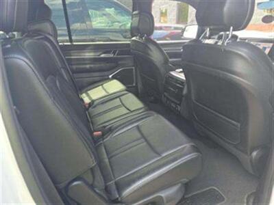 2024 Jeep Wagoneer L Series II   - Photo 20 - Dunnellon, FL 34432
