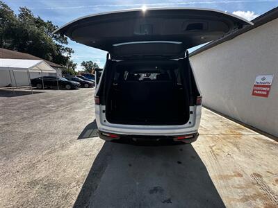 2024 Jeep Wagoneer L Series II   - Photo 25 - Dunnellon, FL 34432