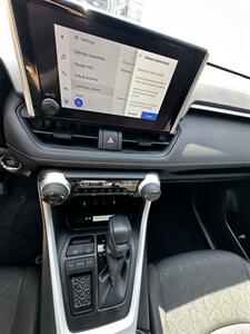 2024 Toyota RAV4 XLE   - Photo 35 - Dunnellon, FL 34432