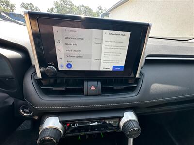 2024 Toyota RAV4 XLE   - Photo 34 - Dunnellon, FL 34432