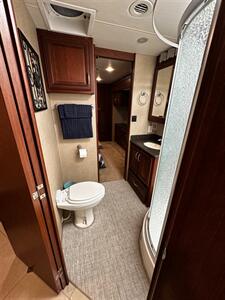 2014 Forest River Birkshire 400QL - Photo 12 - Dunnellon, FL 34432