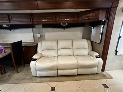 2014 Forest River Birkshire 400QL - Photo 23 - Dunnellon, FL 34432