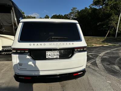 2023 Jeep Grand Wagoneer L 2   - Photo 9 - Dunnellon, FL 34432