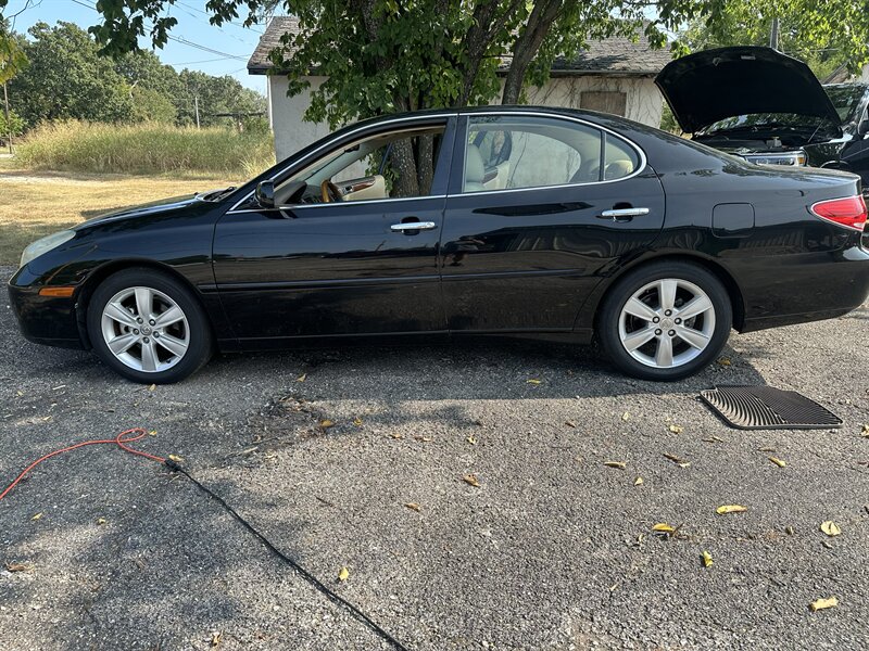 2005 Lexus ES 330 - Photo 2 - Langley, OK 74350