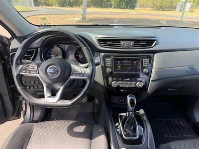 2018 Nissan Rogue SV - Photo 11 - Sacramento, CA 95815