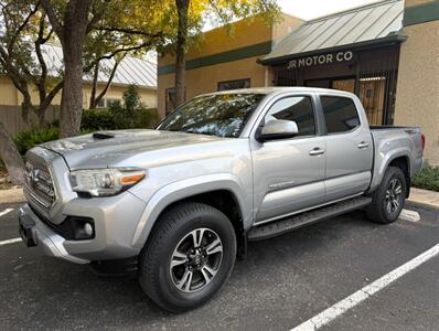 2016 Toyota Tacoma SR5 V6 Truck